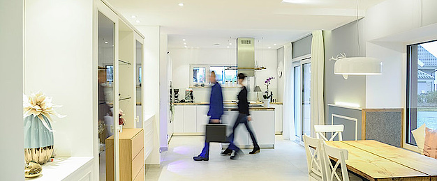 Präsenz­melder bei Elektro Schröder GmbH in Schneverdingen