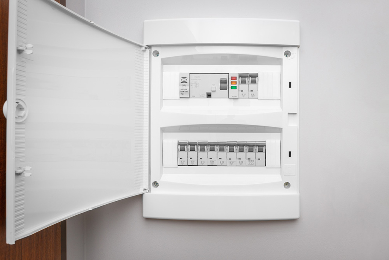 Über­spannungs­schutz bei Elektro Schröder GmbH in Schneverdingen