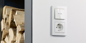 JUNG KNX Taster F 10 bei Elektro Schröder GmbH in Schneverdingen